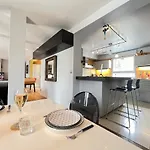 Les Hauts De Maison 4 Avec Piscine Apartment
