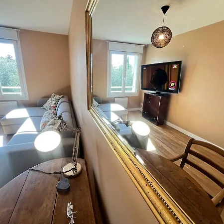 Les Hauts De Maison 4 Avec Piscine Apartment *